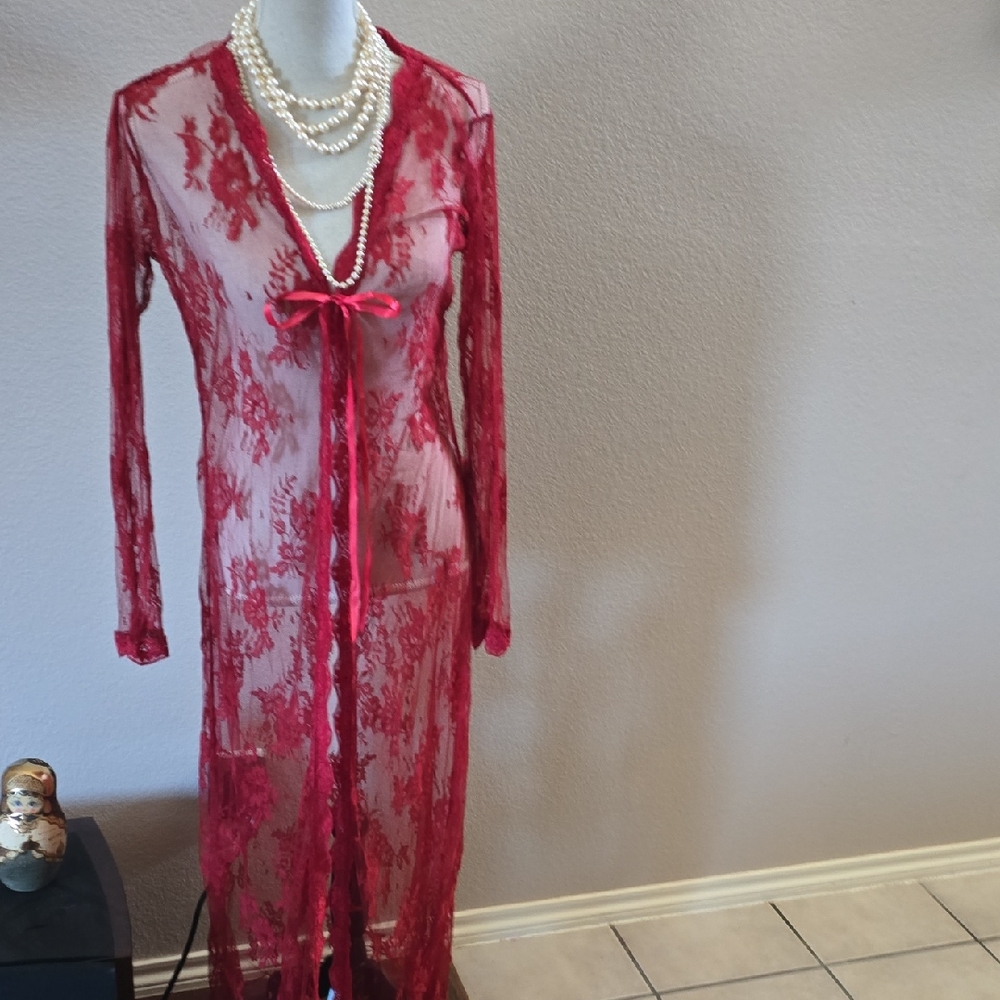 Luxurious Scarlet Lace Robe
